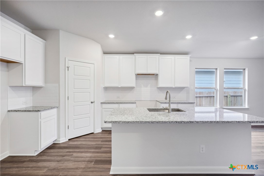 4208 Azalea Alley Property Photo 11