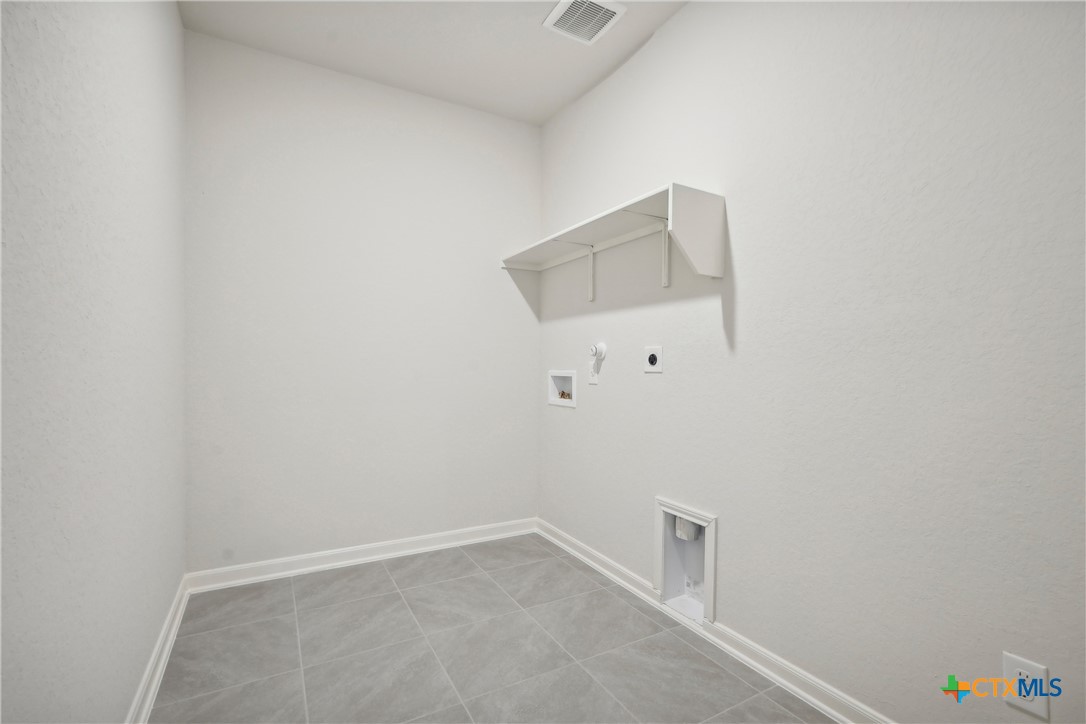 4208 Azalea Alley Property Photo 19