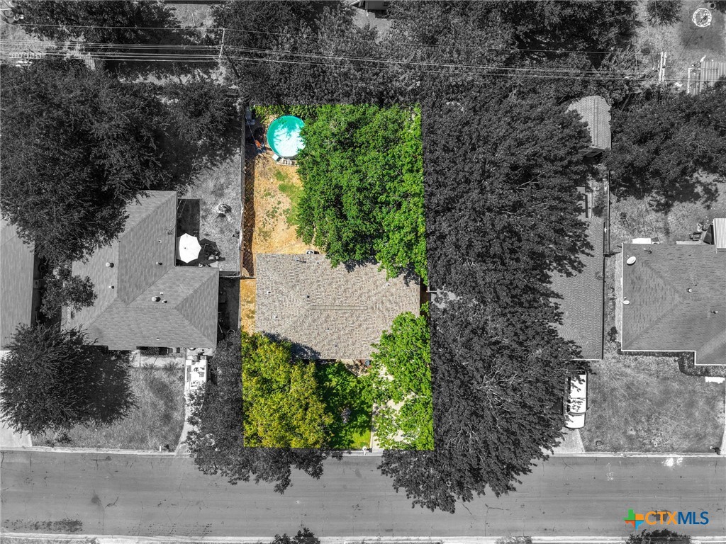 3213 Lawnwood Drive Property Photo 5
