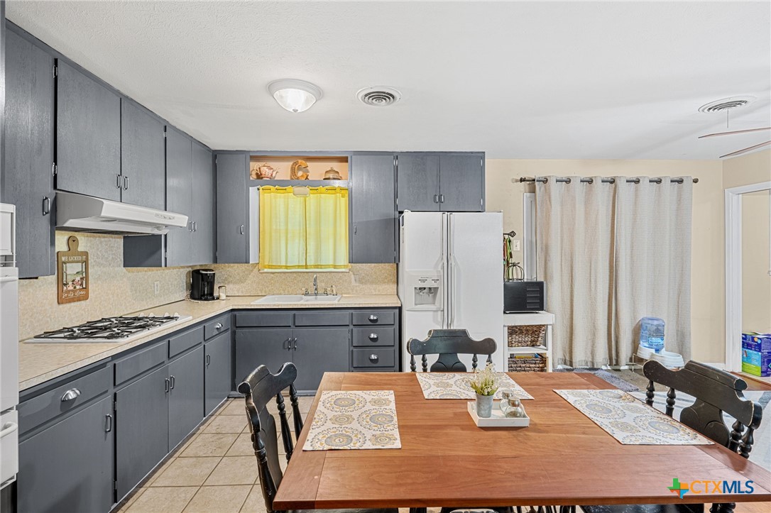 3213 Lawnwood Drive Property Photo 10