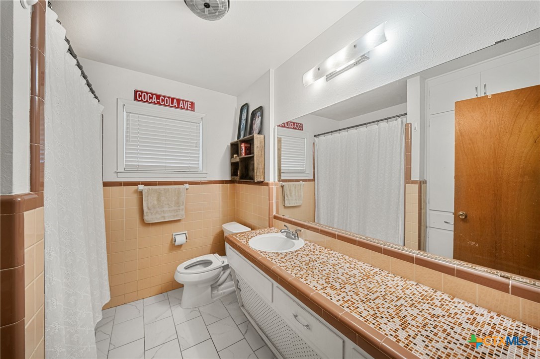 3213 Lawnwood Drive Property Photo 16
