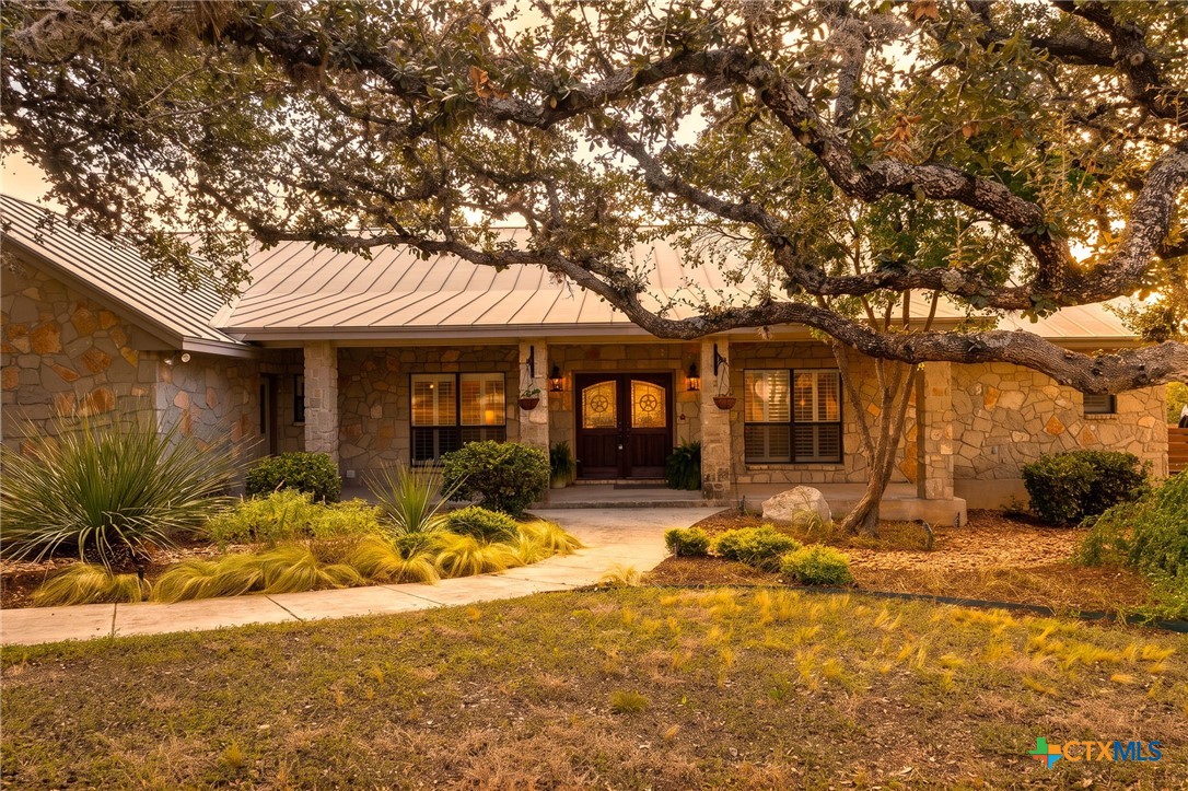 26037 Lewis Ranch Road Property Photo 2