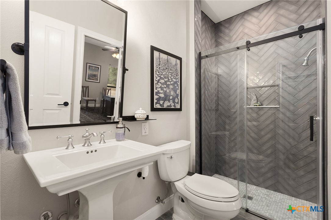 26037 Lewis Ranch Road Property Photo 28