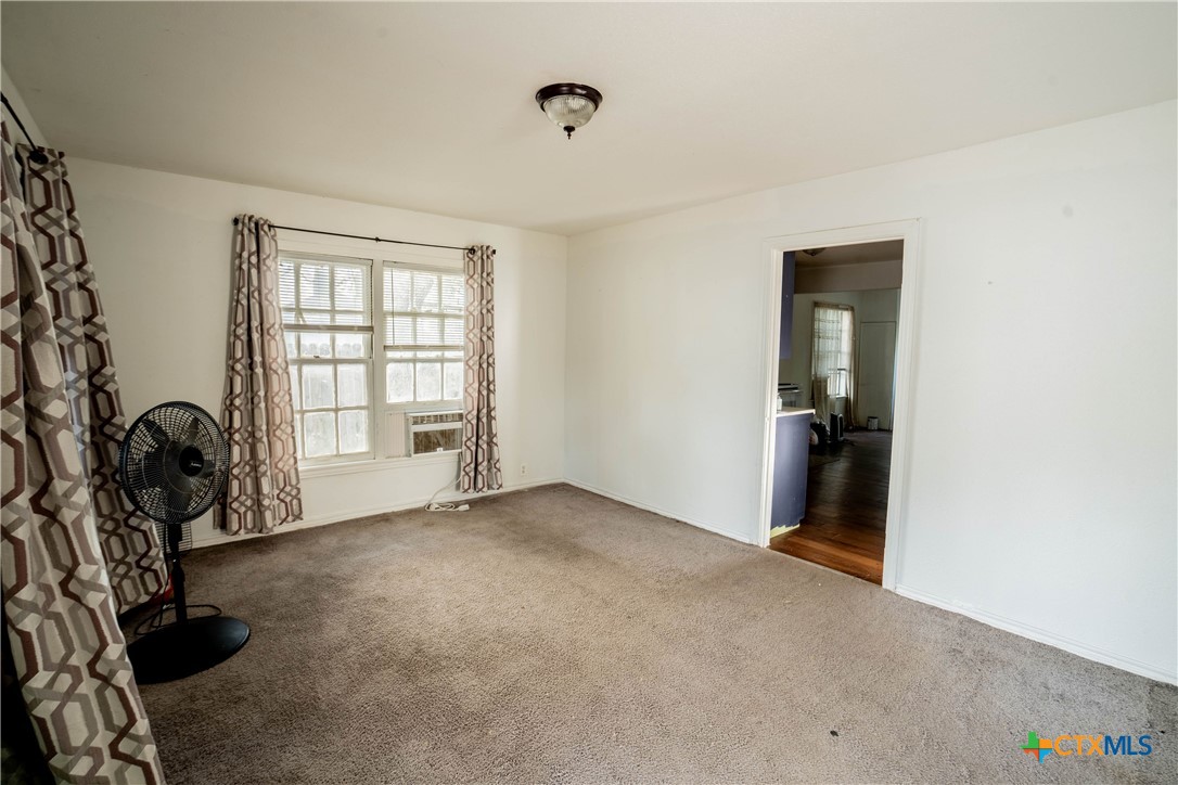 1408 E Power Avenue Property Photo 5