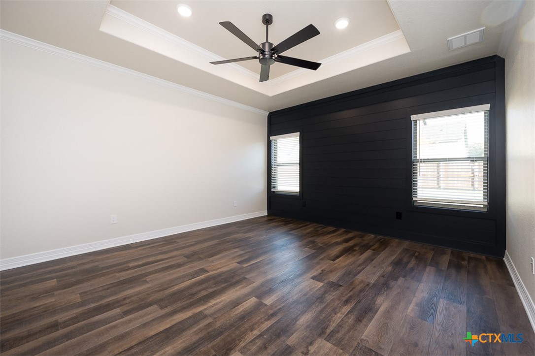 1058 Winchester Drive Property Photo 16