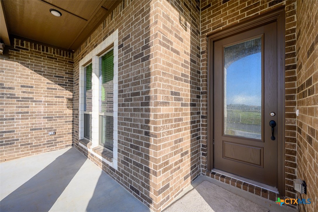 1058 Winchester Drive Property Photo 32