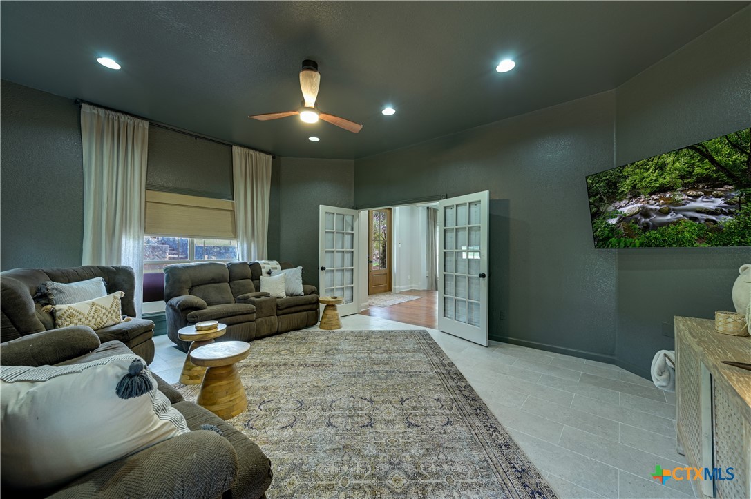 1174 Royal Eagle Property Photo 15