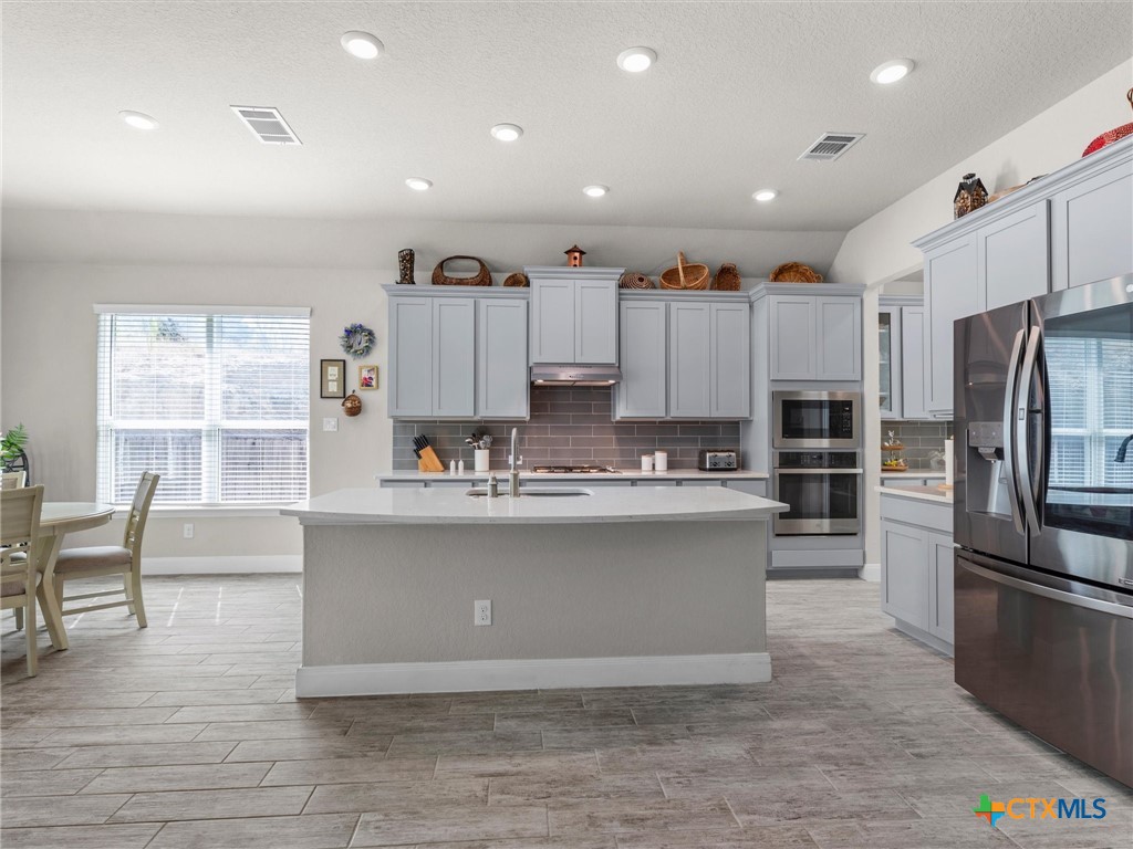 32164 Cardamom Way Property Photo 8