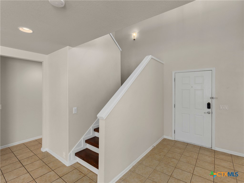 348 King Elder Lane Property Photo 24