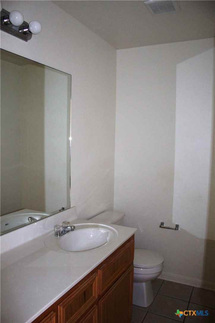 1402 Chips B Property Photo 6