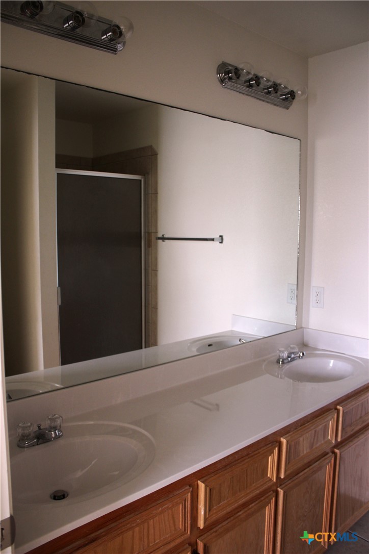 1402 Chips B Property Photo 7