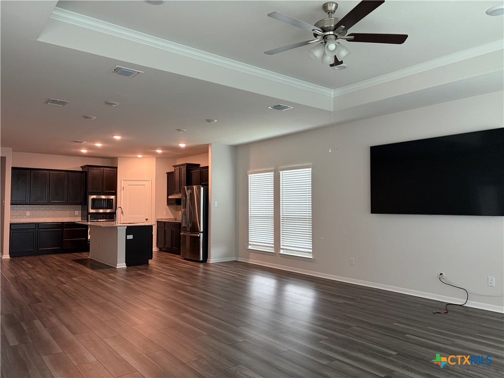 603 Winscott Avenue Property Photo 8
