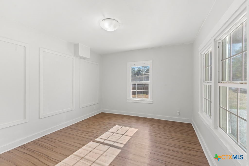 5012 Charter Oak Drive Property Photo 18