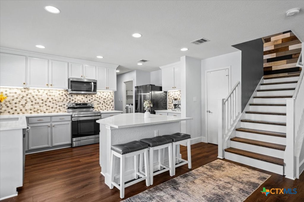 625465 Property Photo 10