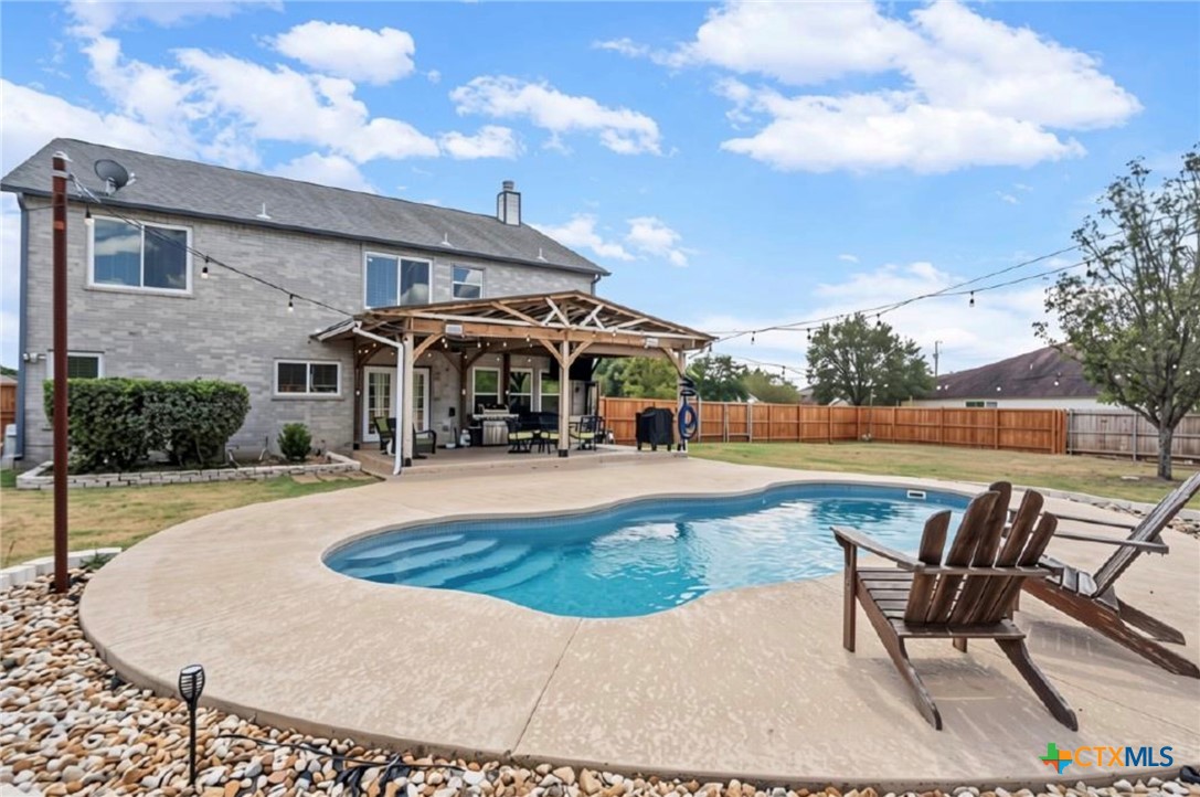 625465 Property Photo 13