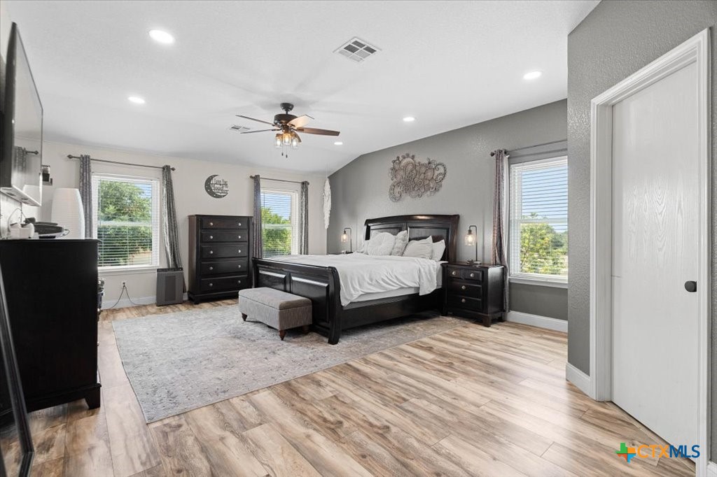 625465 Property Photo 17