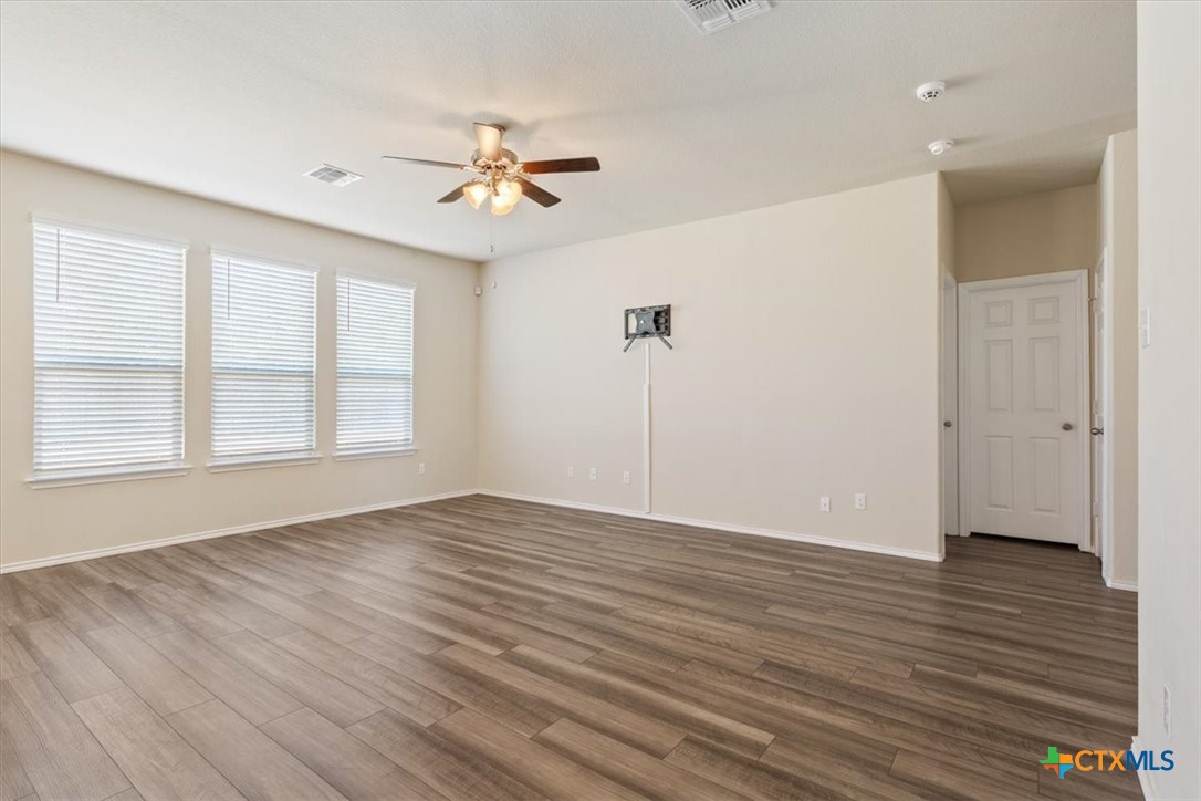 8622 Foggy Draw Court Property Photo 7