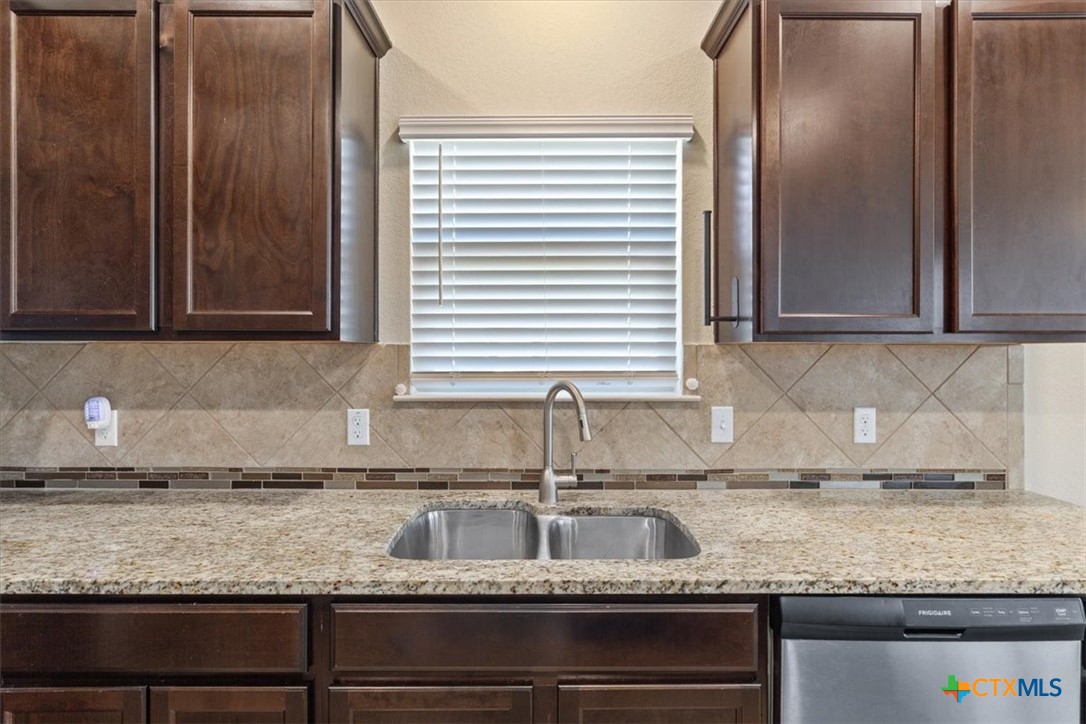 8622 Foggy Draw Court Property Photo 13