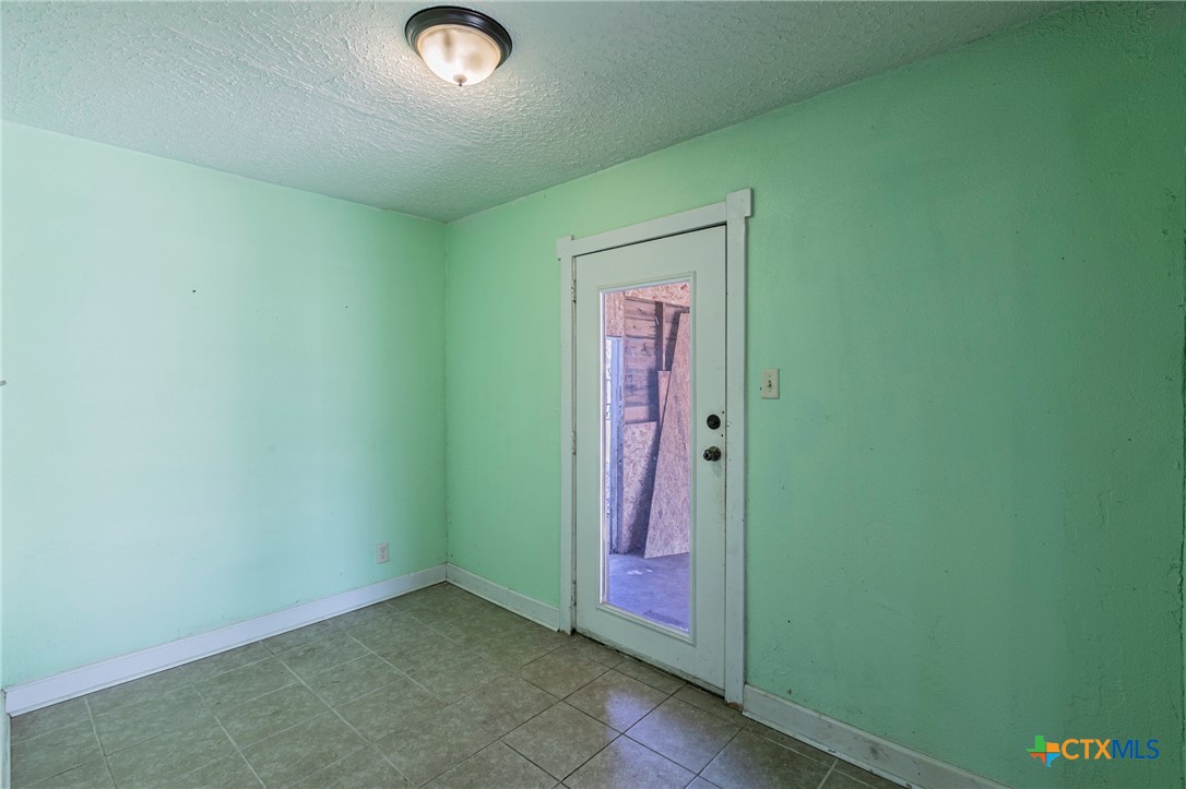 719 Mary Jane Street Property Photo 6