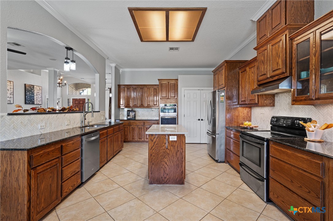 2111 Civet Trail Property Photo 15