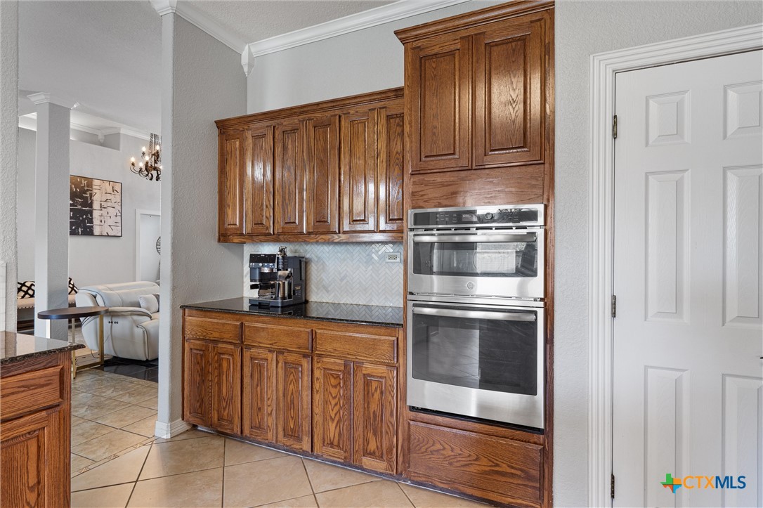2111 Civet Trail Property Photo 19