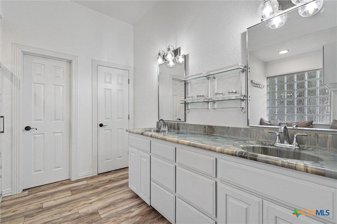 2111 Civet Trail Property Photo 29