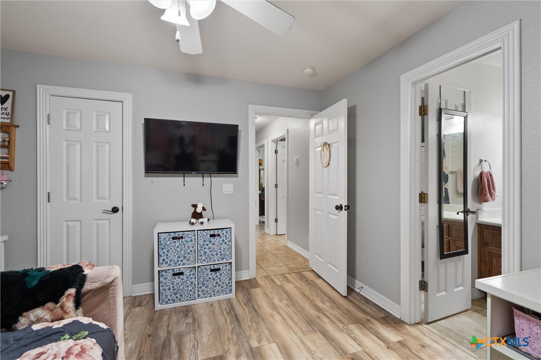 2111 Civet Trail Property Photo 33