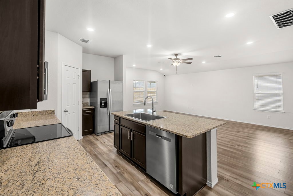 1423 Athan Drive Property Photo 10