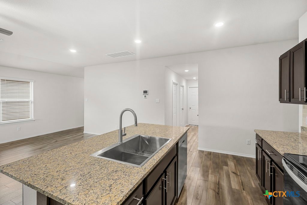 1423 Athan Drive Property Photo 11