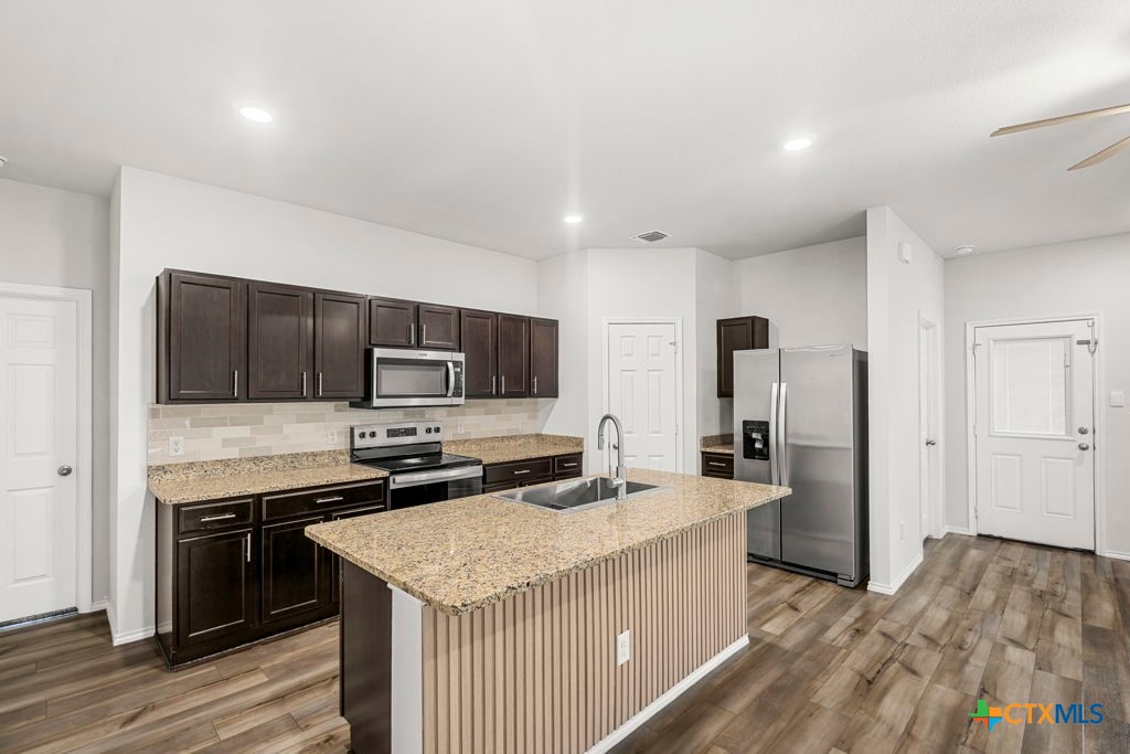 1423 Athan Drive Property Photo 13