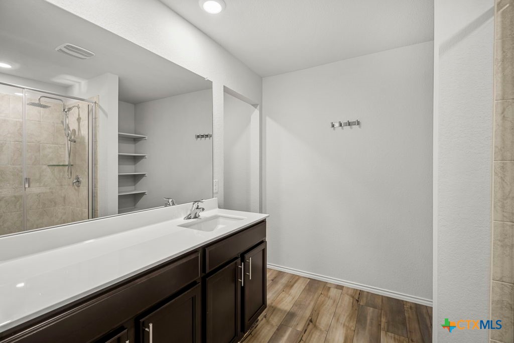 1423 Athan Drive Property Photo 19