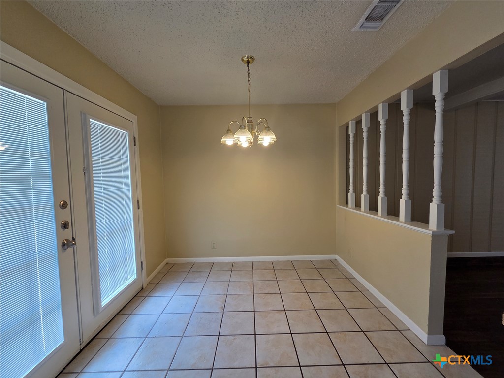 1801 Forest Trail Property Photo 8