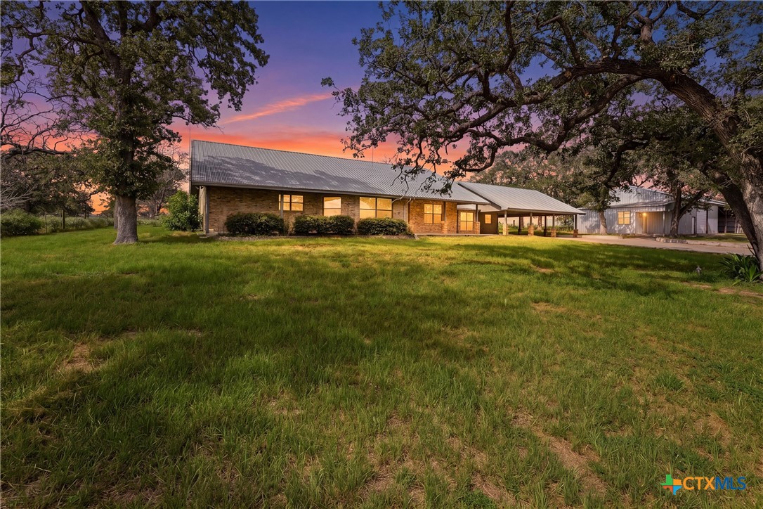 6589 State Highway 304 Property Photo 1