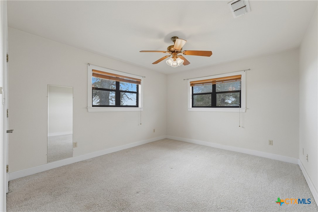 6589 State Highway 304 Property Photo 25