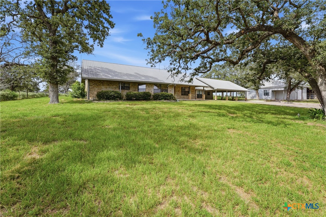 6589 State Highway 304 Property Photo 37