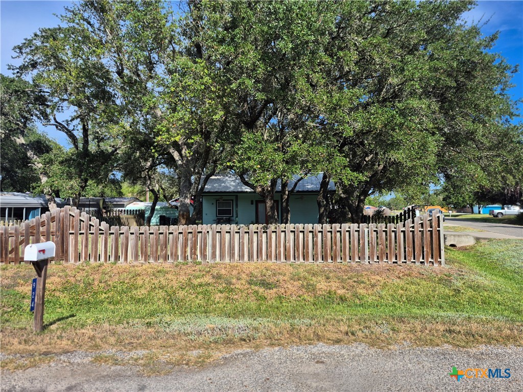 924 Ibis Property Photo 2