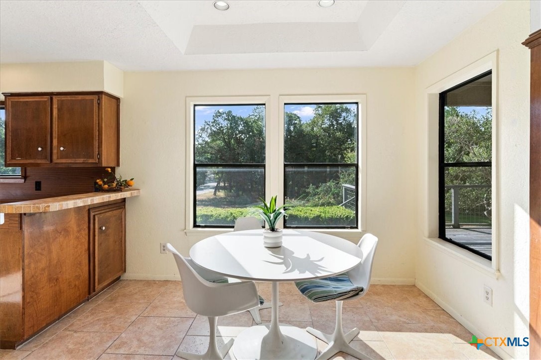 21 Shady Grove Lane Property Photo 12