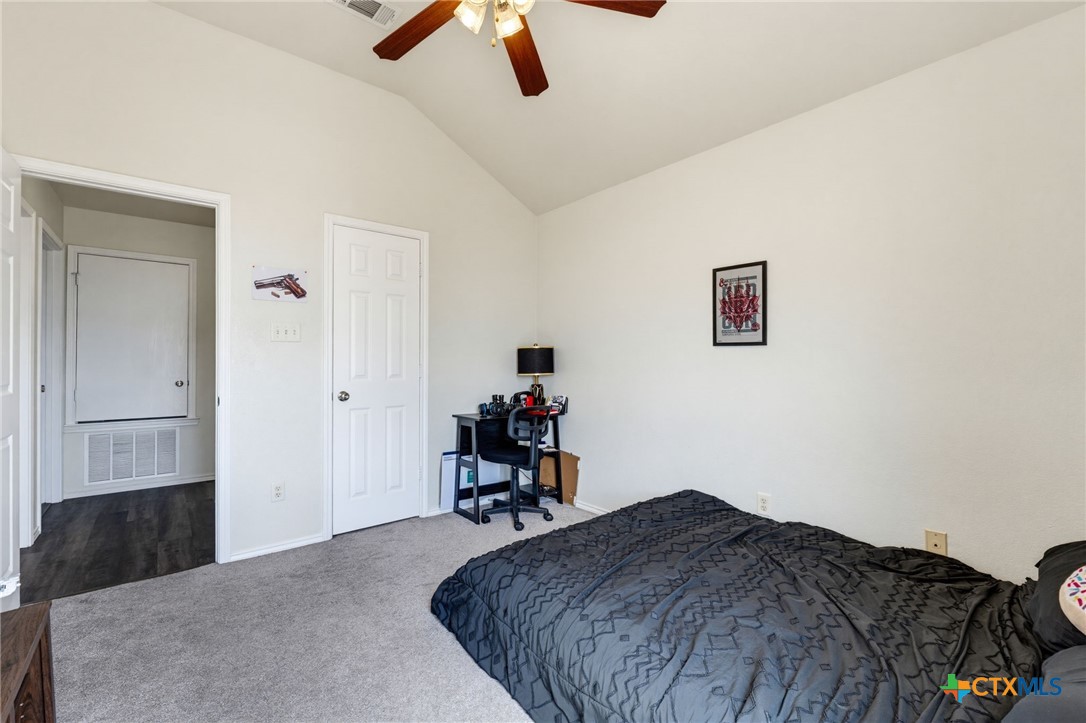 2906 Markos Drive Property Photo 18