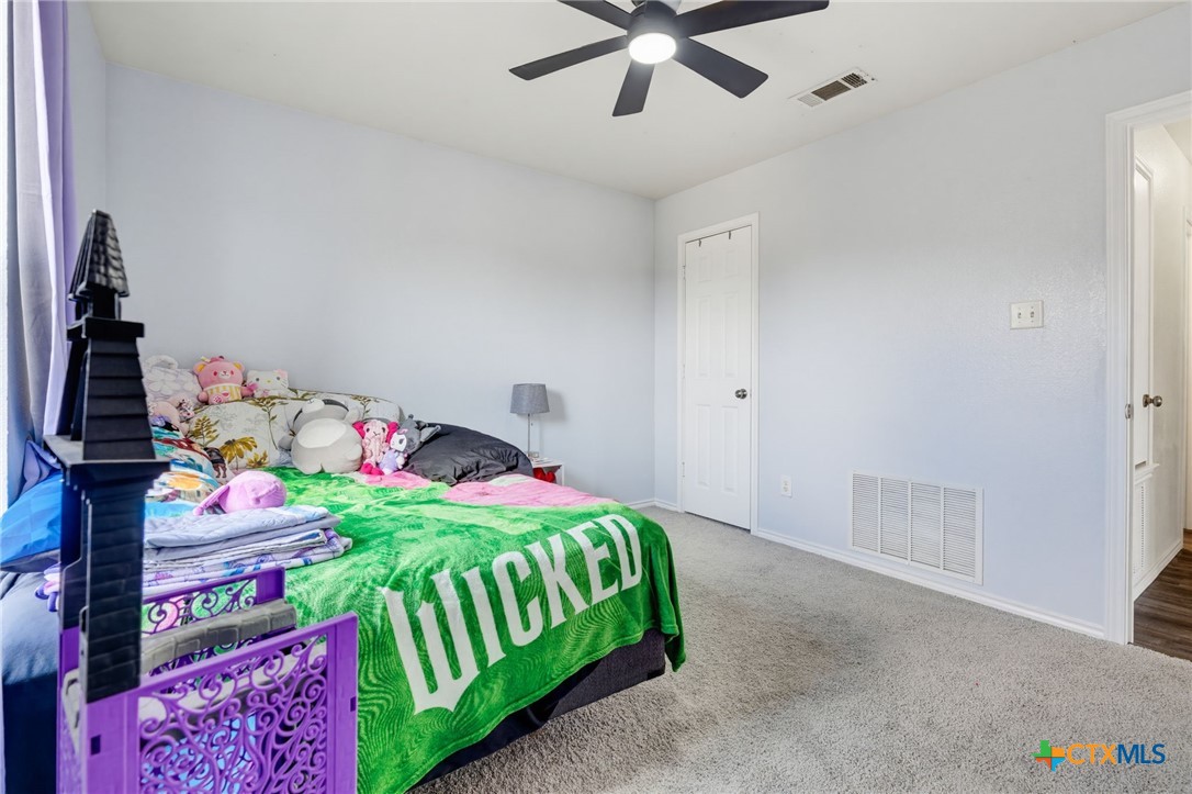 2906 Markos Drive Property Photo 22