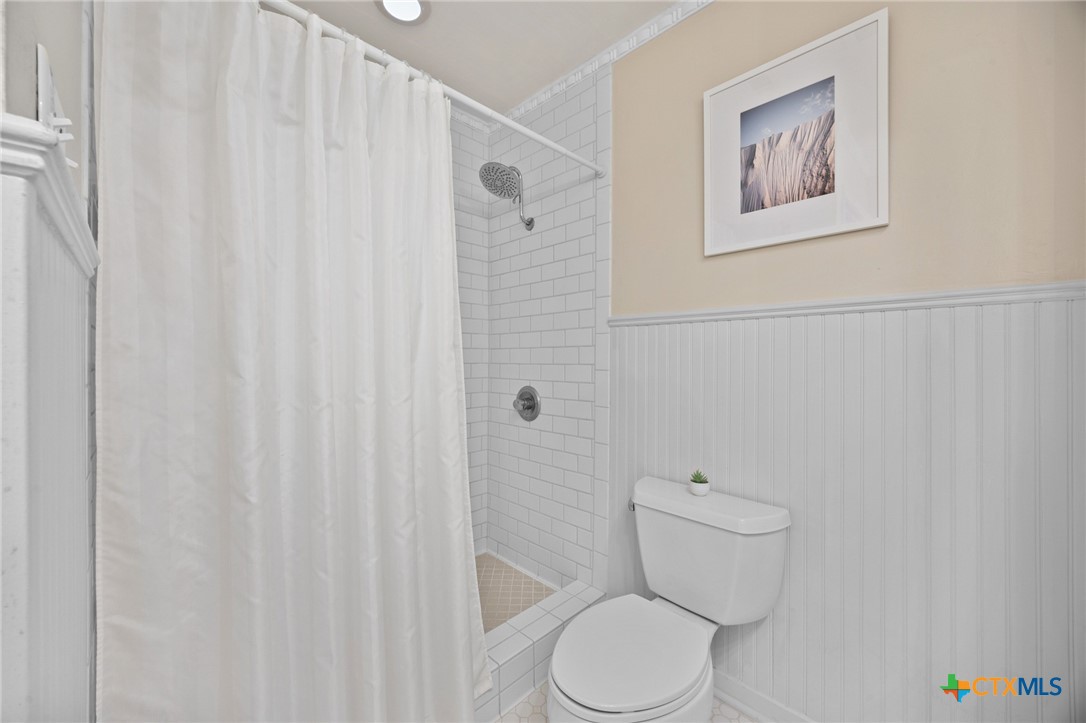3974 Far West Boulevard Property Photo 34