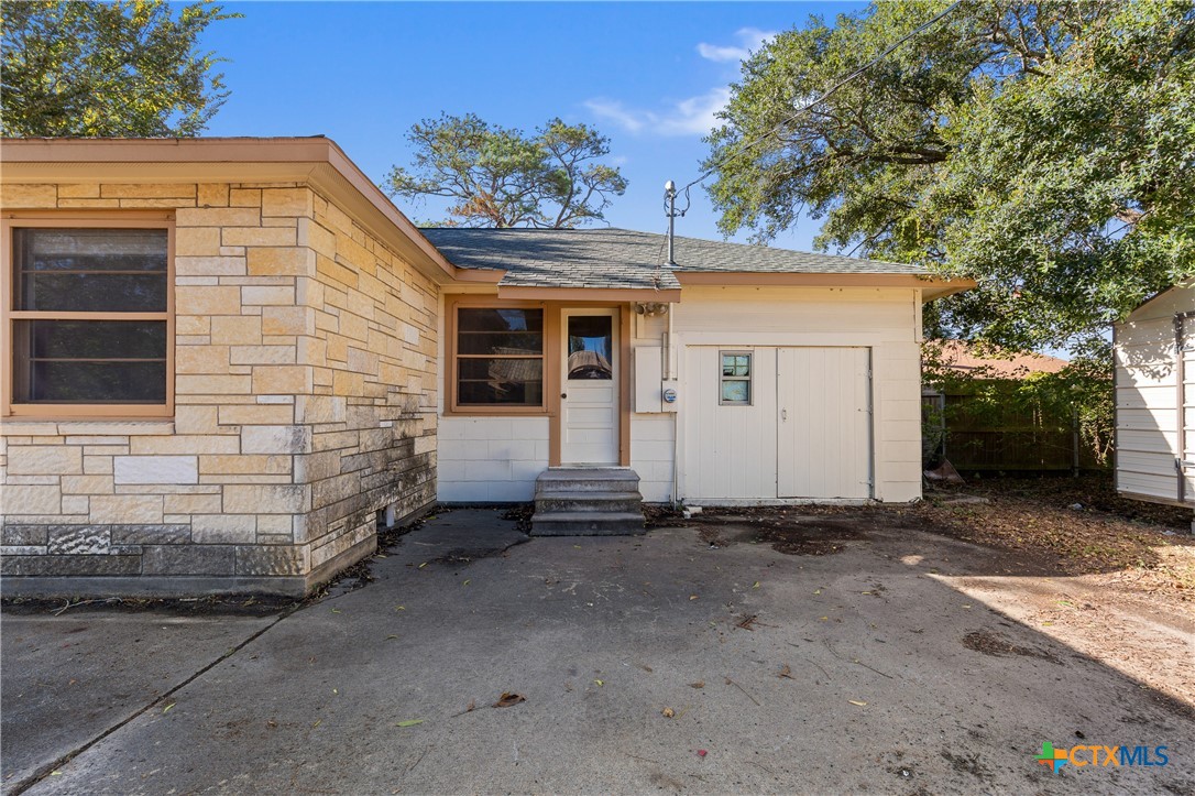 407 S 4th Property Photo 19