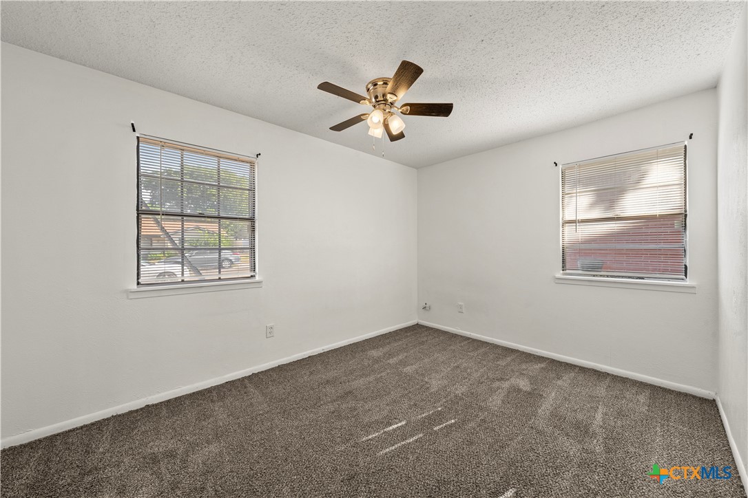 914 Randa Street Property Photo 11