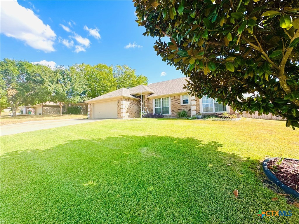 3404 Greenlawn Property Photo