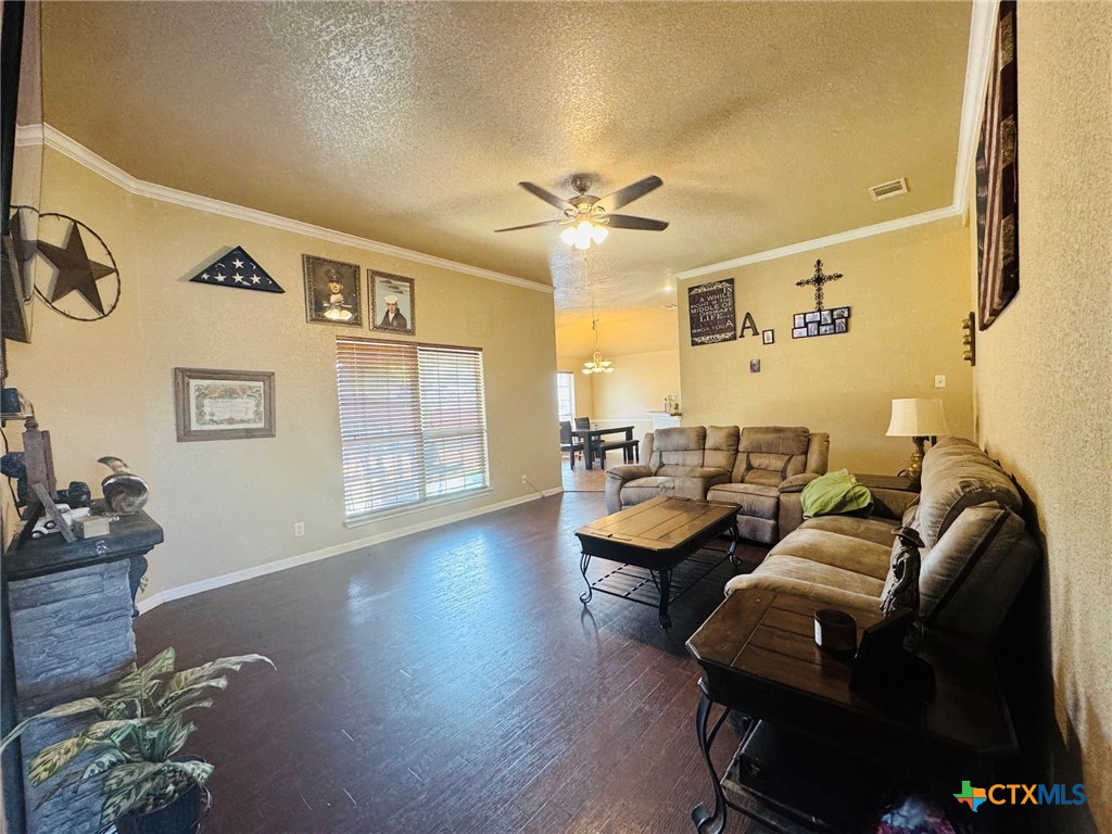 3404 Greenlawn Property Photo 4