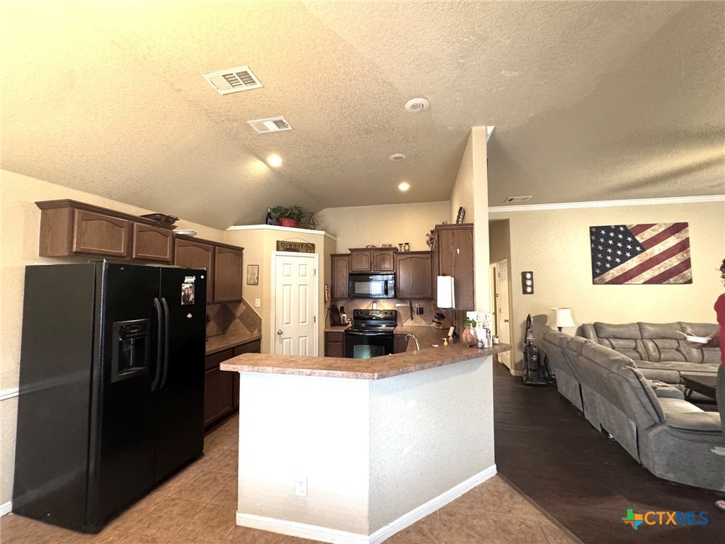 3404 Greenlawn Property Photo 10