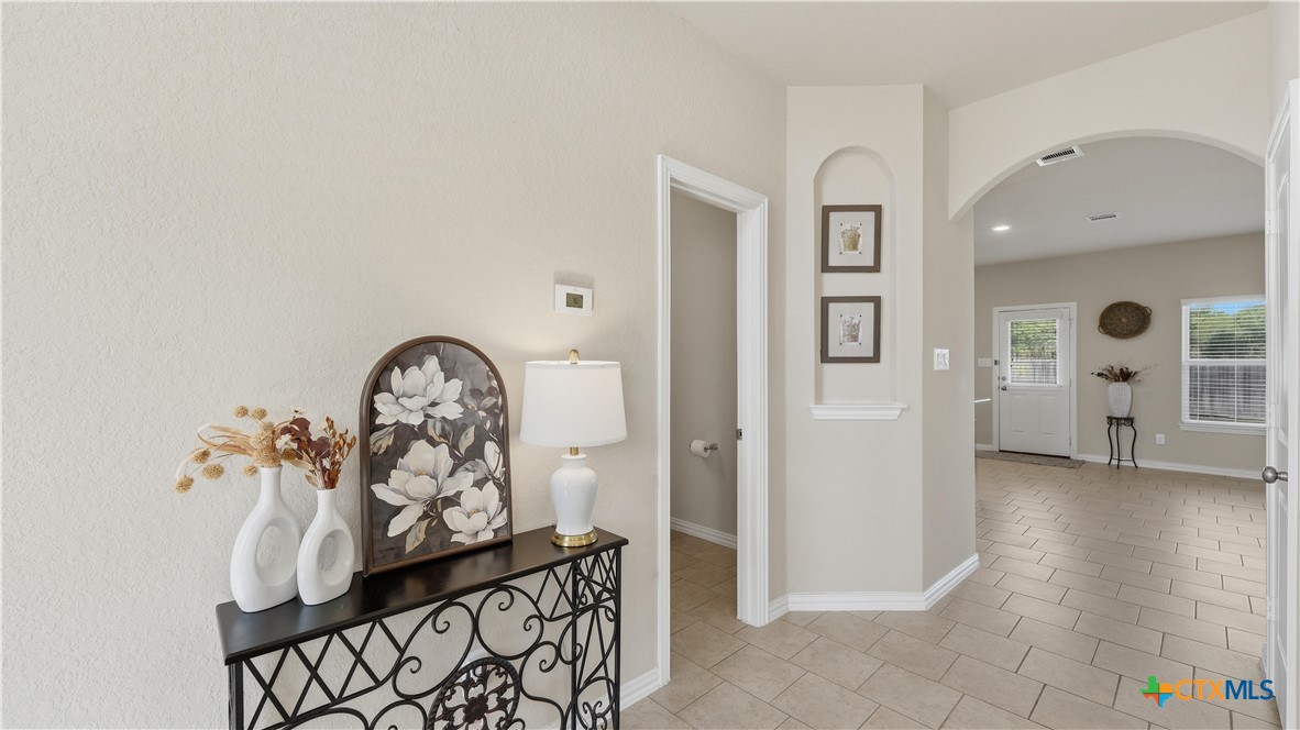 5626 Meadow Sky Property Photo 6