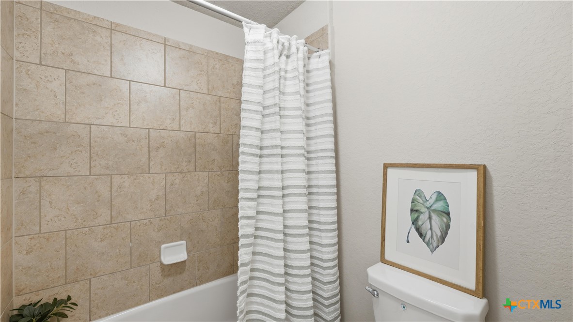 5626 Meadow Sky Property Photo 28
