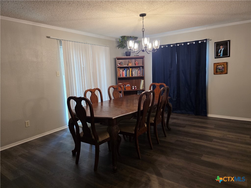1614 Miranda Avenue Property Photo 3