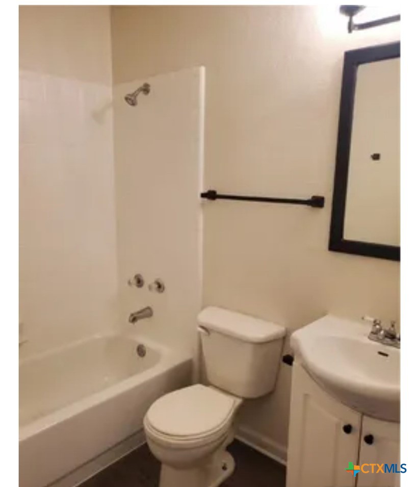 1614 Miranda Avenue Property Photo 10