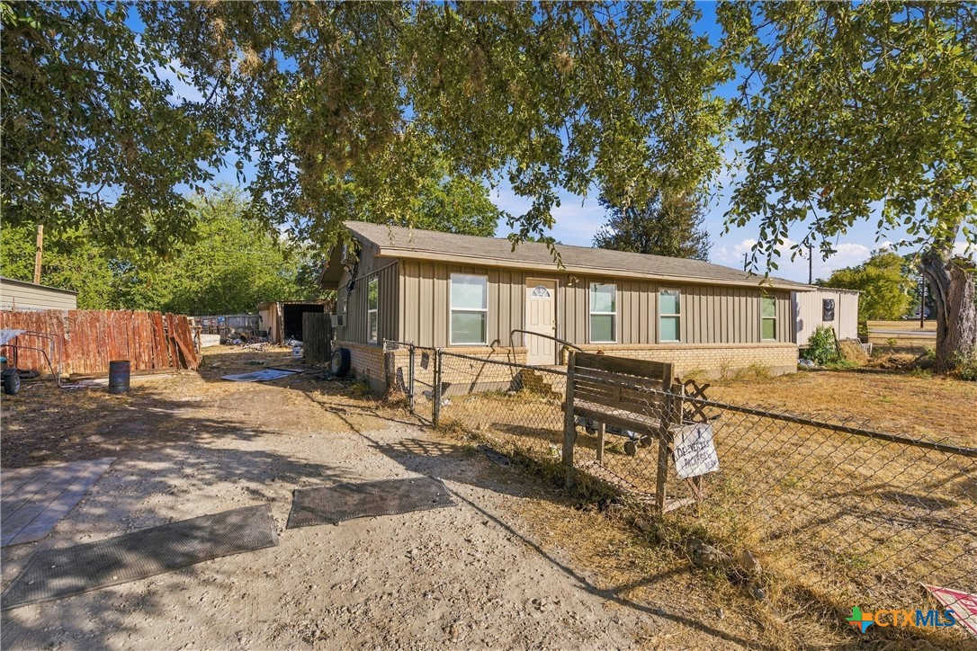 6781 Moffat Loop Property Photo 2